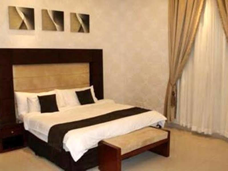Rest Night Hotel Suites- Al Falah Riyadh Bagian luar foto
